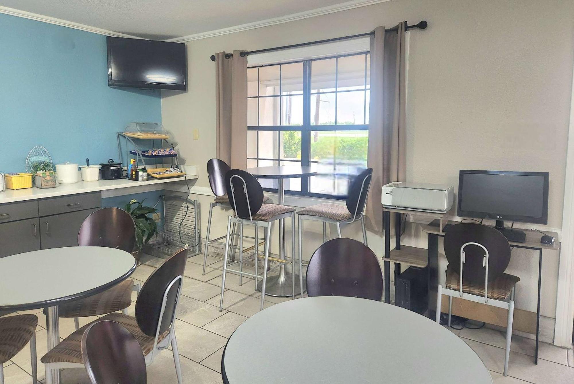 Days By Wyndham Monroe, Louisiana Motel 2*